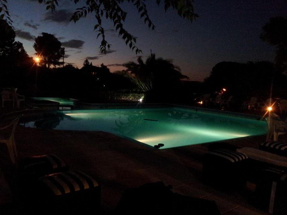 Complejo Urquiza Departamentos Apartment มินา กลาเบโร ภายนอก รูปภาพ