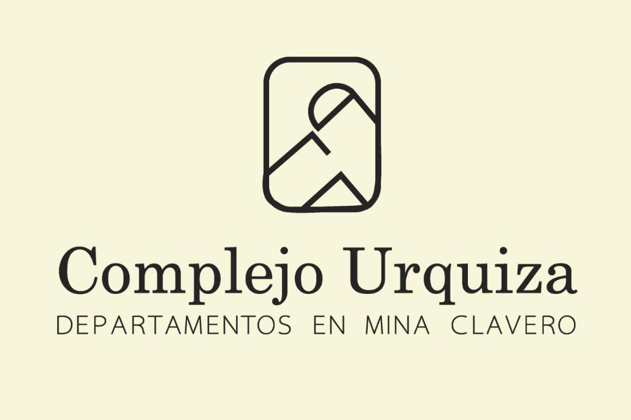 Complejo Urquiza Departamentos Apartment มินา กลาเบโร ภายนอก รูปภาพ